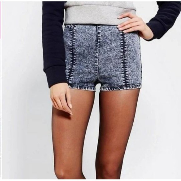 silence + noise | Shorts | Silence Noise Womens Rosie Pinup Shorts Size ...